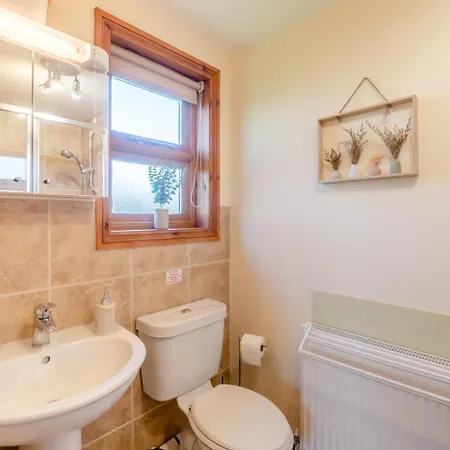 3 Bed In Sutton On Derwent Oc-k31897