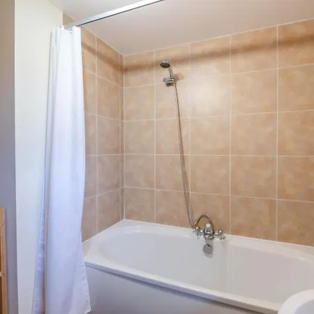 3 Bed In Sutton On Derwent Oc-k31897 Сasa de vacaciones *