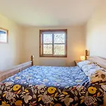 3 Bed In Sutton On Derwent Oc-k31897 *