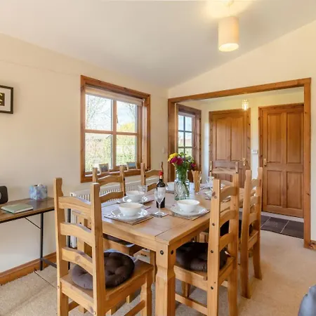 3 Bed In Sutton On Derwent Oc-k31897