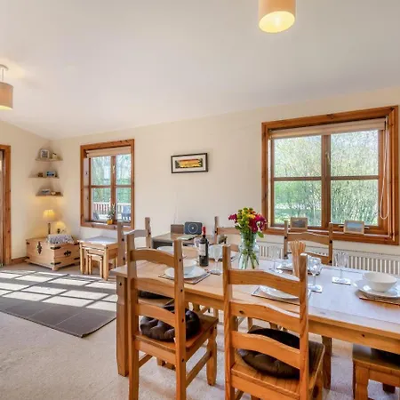 3 Bed In Sutton On Derwent Oc-k31897 *