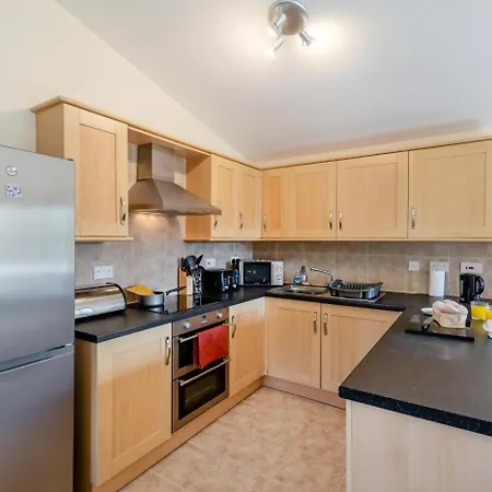 3 Bed In Sutton On Derwent Oc-k31897 *