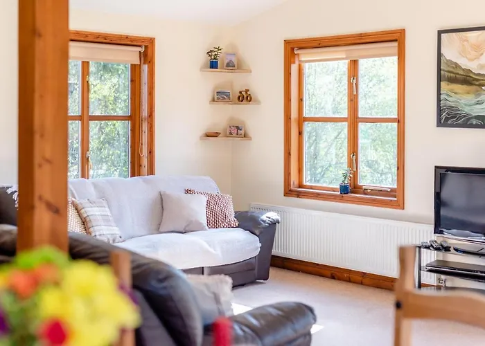 3 Bed In Sutton On Derwent Oc-k31897 Elvington