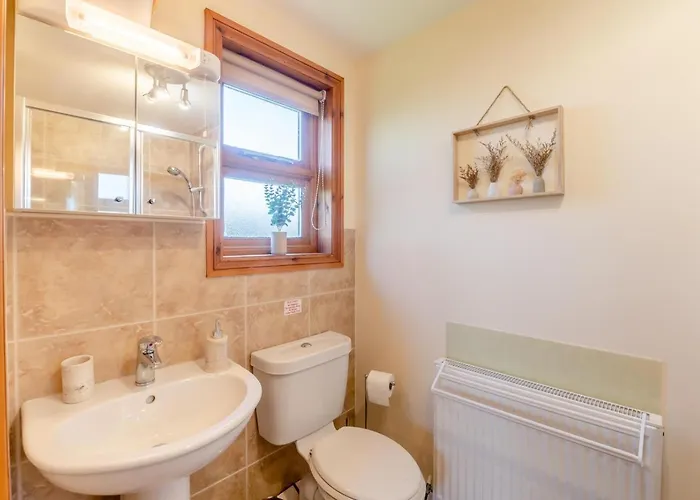 3 Bed In Sutton On Derwent Oc-k31897